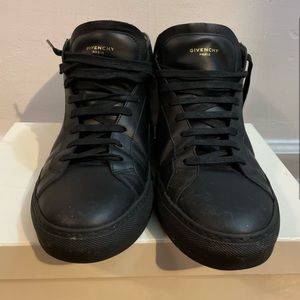 Givenchy Sneakers (high top)